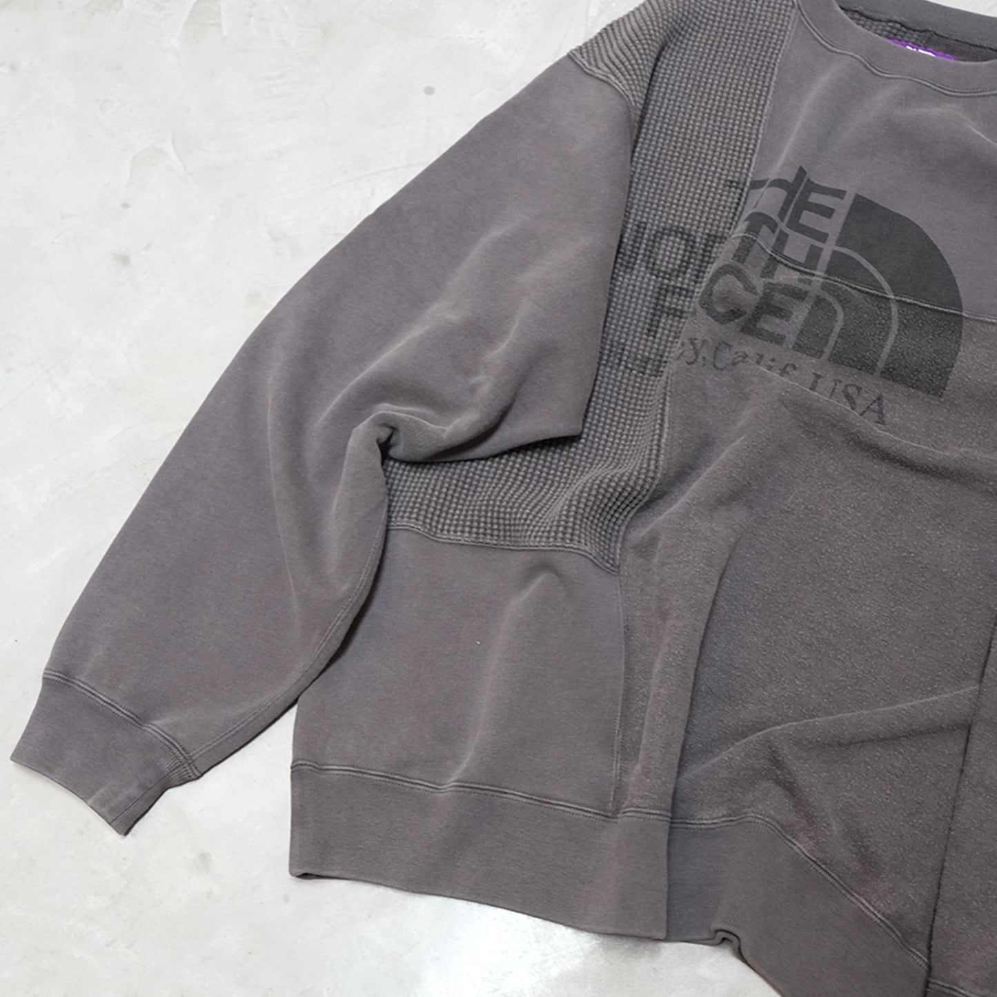 【THE NORTH FACE Purple Label】ノースフェイスパープルレーベル  men's Field Patchworked Crewneck Sweatshirt "Asphalt Gray"