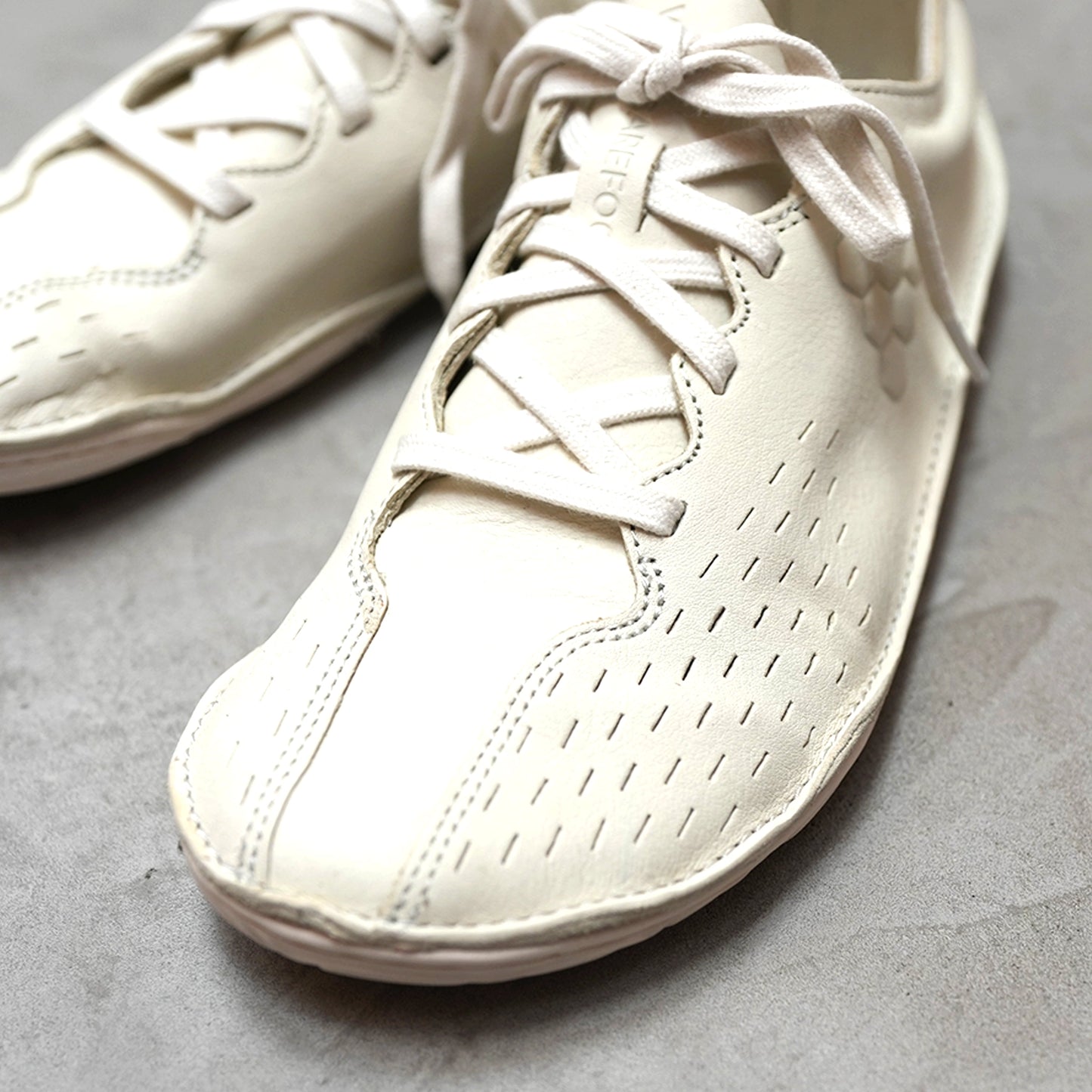 【VIVOBAREFOOT】ヴィヴォ ベアフット women's Sensus "2Color"