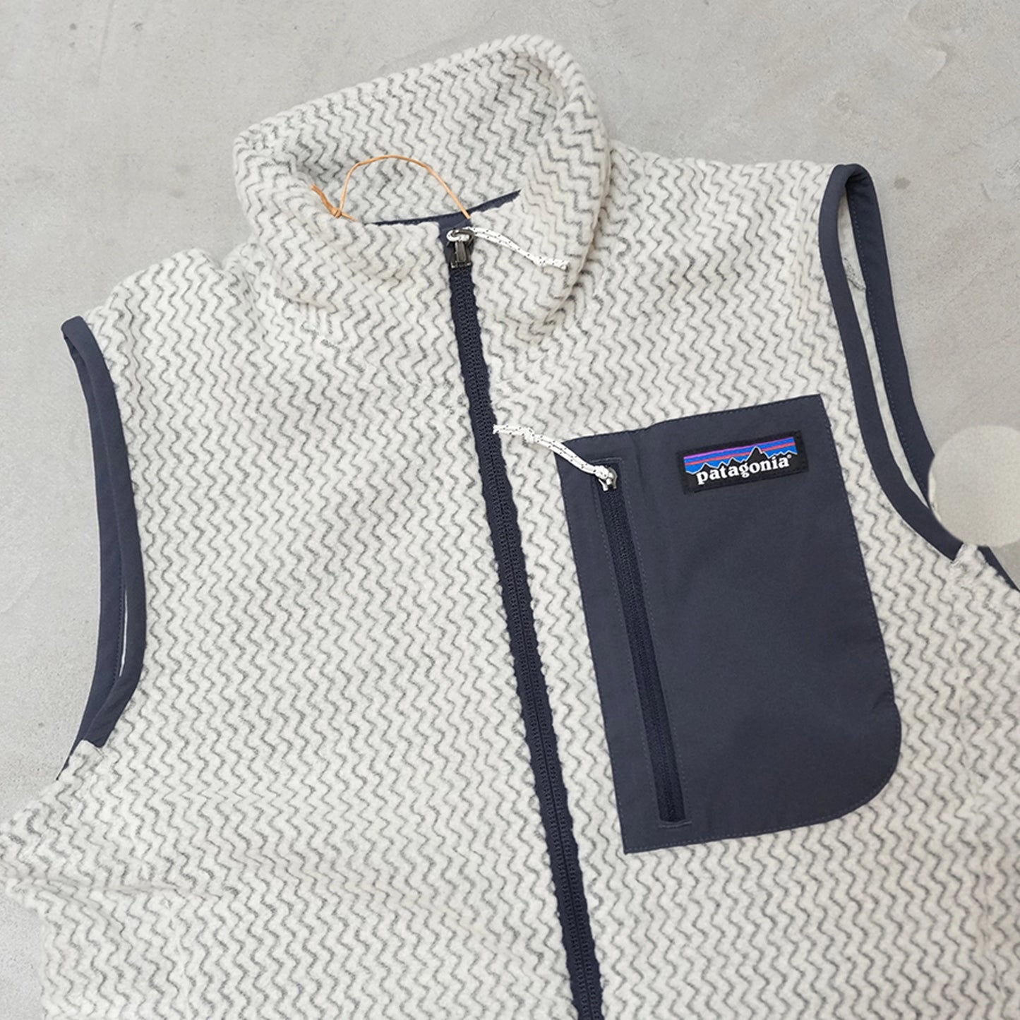 【patagonia】パタゴニア women's R1 Air Fleece Vest "2Color"