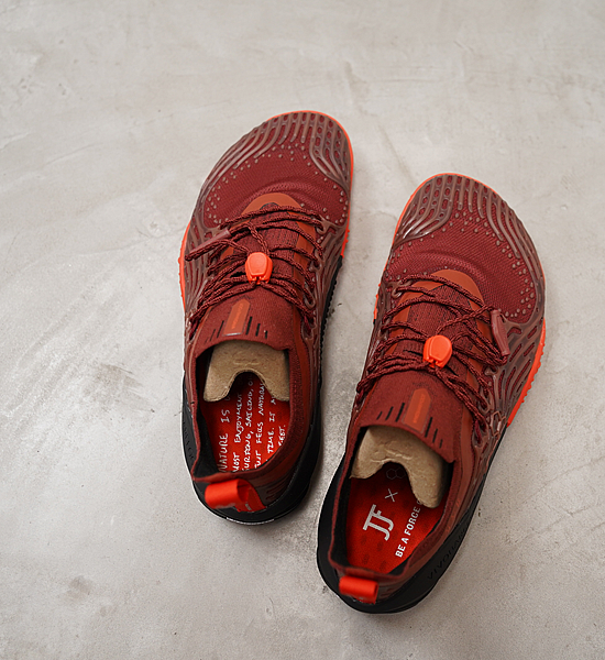 【VIVOBAREFOOT】ヴィヴォ ベアフット men's Hydra ESC JJF "Red Clay"