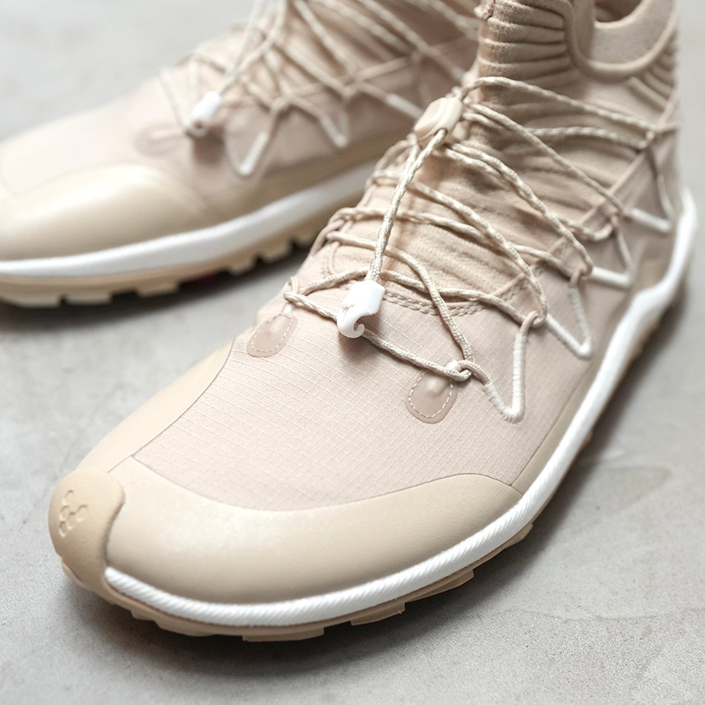 【VIVOBAREFOOT】ヴィヴォ ベアフット men's Primus Trail Flow Mid "2Color"