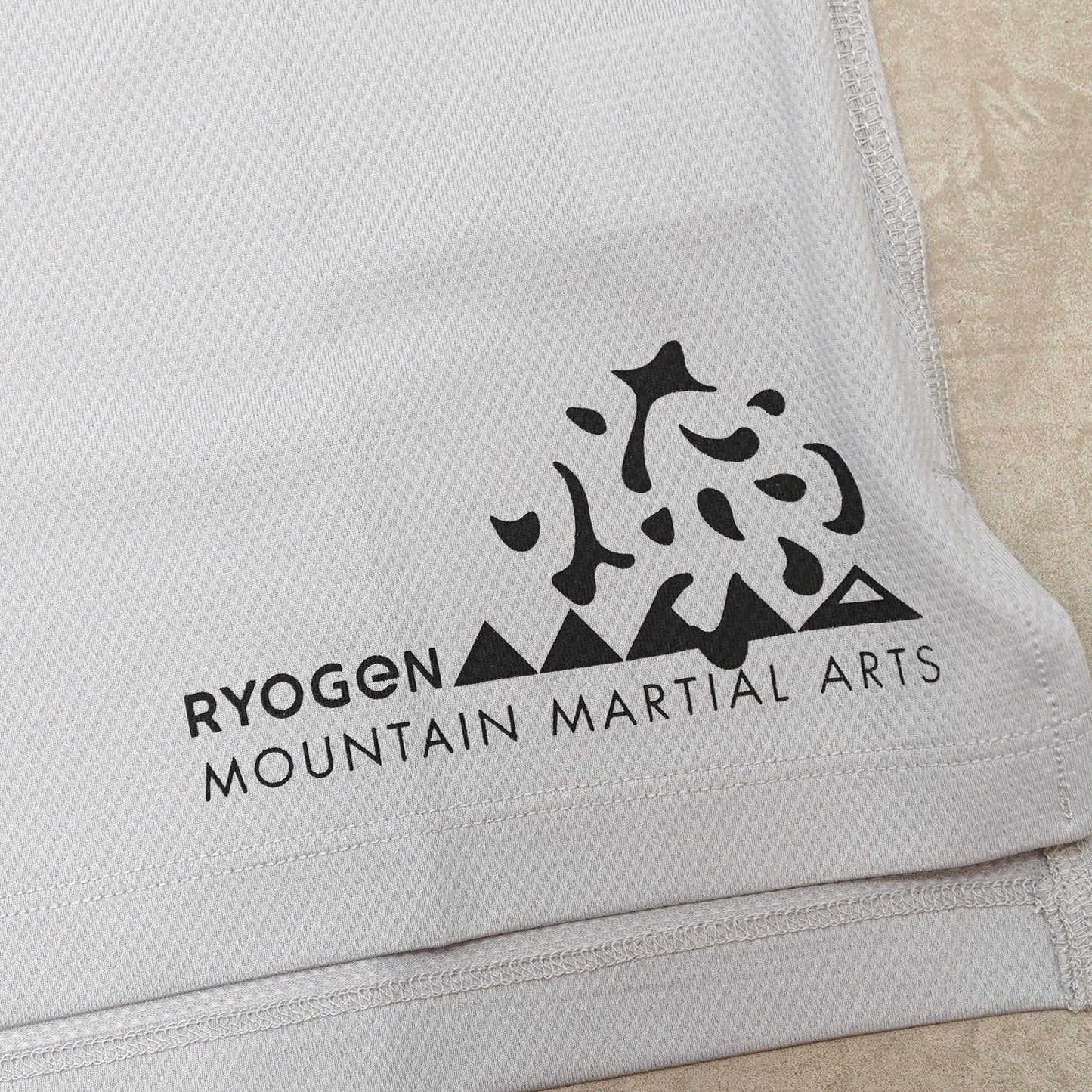 【Mountain Martial Arts】マウンテンマーシャルアーツ unisex MMA_RYOGEN Racing Sleeve-less "2Color" ※ネコポス可