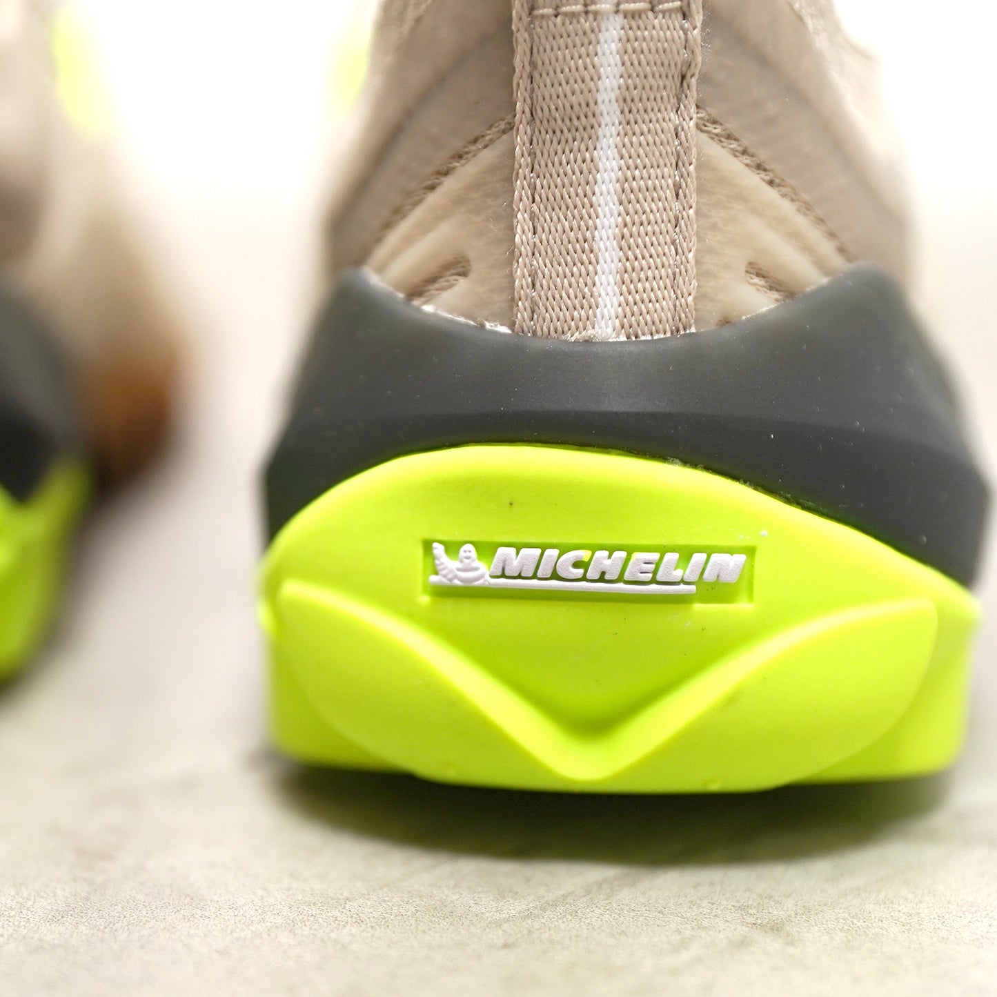 【VIVOBAREFOOT】ヴィヴォ ベアフット women's Hydra ESC "Peyote"