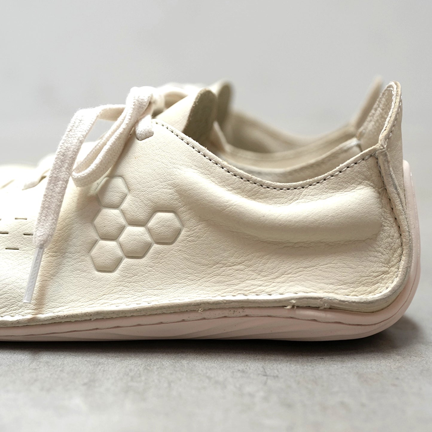 【VIVOBAREFOOT】ヴィヴォ ベアフット women's Sensus "2Color"