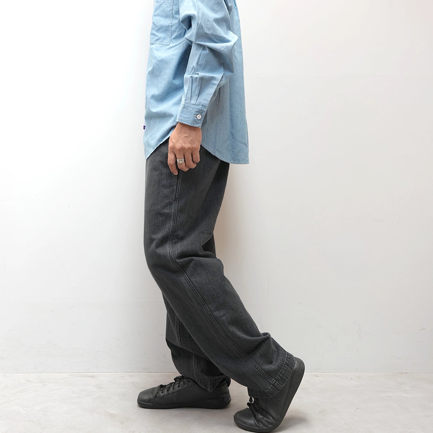 【nanamica】ナナミカ men's Wide Denim Pants "Gray"