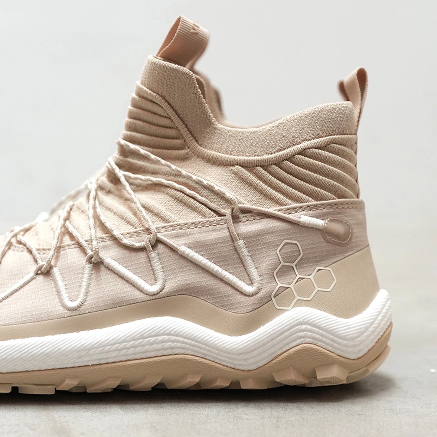 【VIVOBAREFOOT】ヴィヴォ ベアフット men's Primus Trail Flow Mid "2Color"