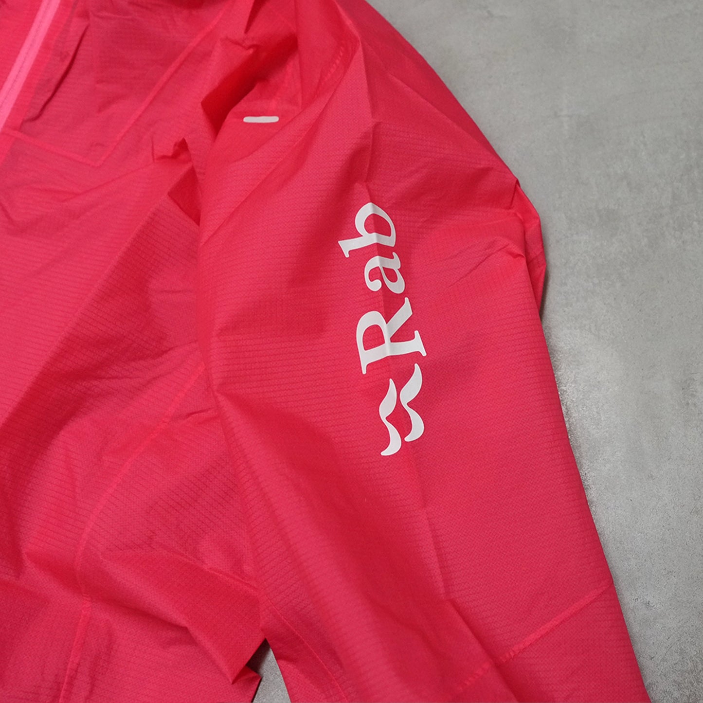 【Rab】ラブ women's Phantom Jacket "2Color"