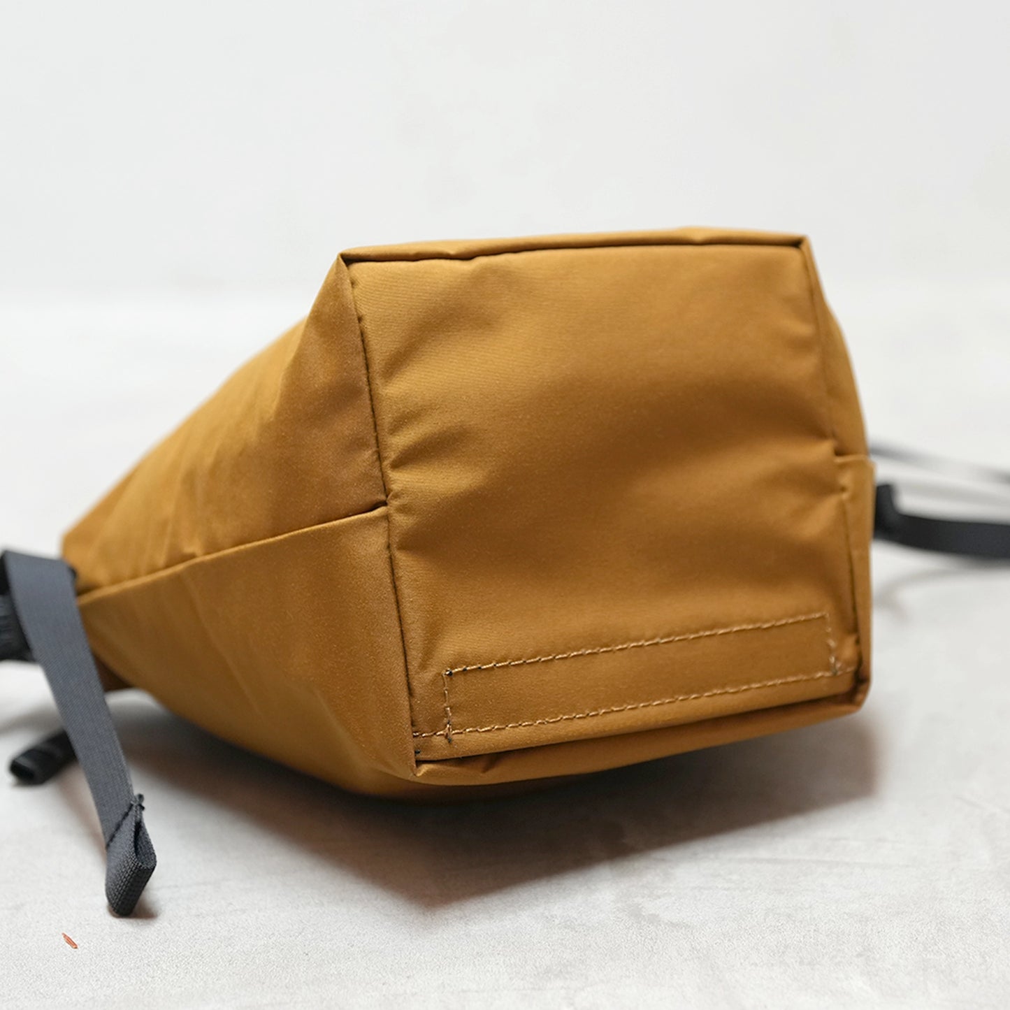 【Okara/ai nitta】オカラアイニッタ Tomte "4Color" ※ネコポス可