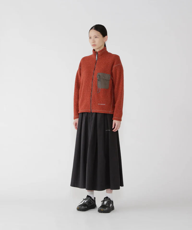 【and wander】アンドワンダー women's oversized cargo skirt "2Color"