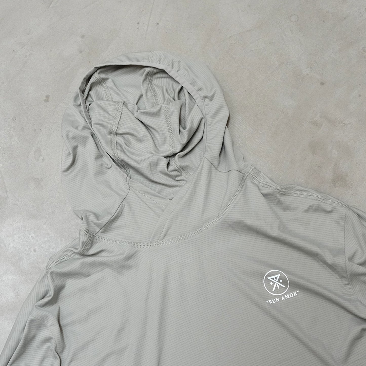 【ROARK RUN AMOK】ロアークランアモック men's Alta Elite Trail Hood "Gray" ※ネコポス可