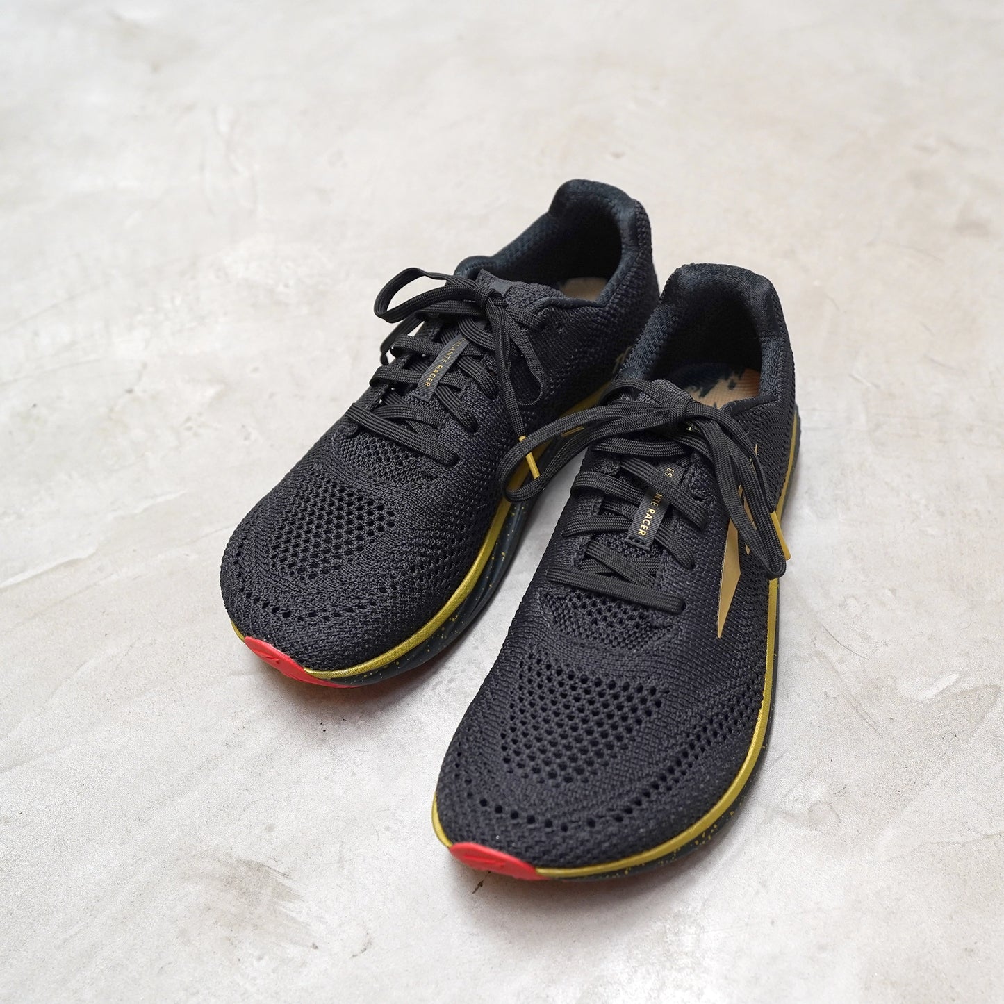 【ALTRA】アルトラ men's Escalante Racer 2 Tokyo "Black×Gold"