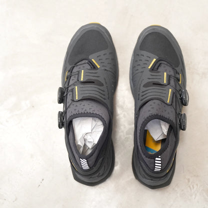 【LA SPORTIVA】ラ・スポルティバ Jackal Ⅱ Boa ”Black×Savana”