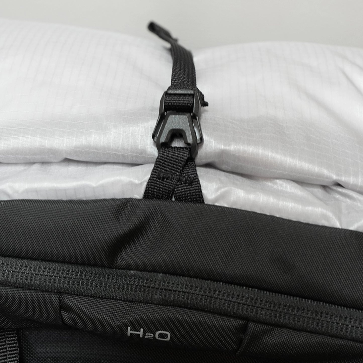 【Rab】ラブ men's Syclon XP 30 "Black×Dark Pewter"