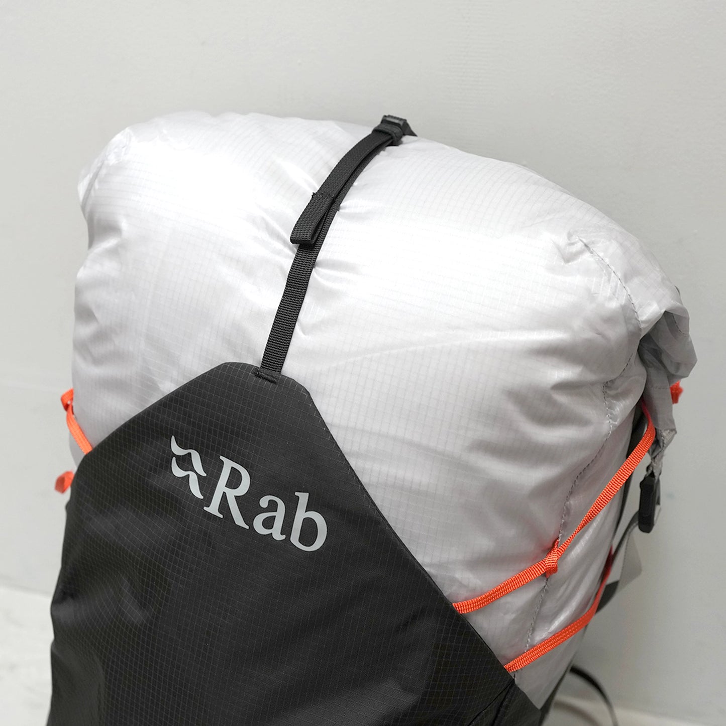 【Rab】ラブ Women's Syclon XP 28ND "Black×Dark Pewter"