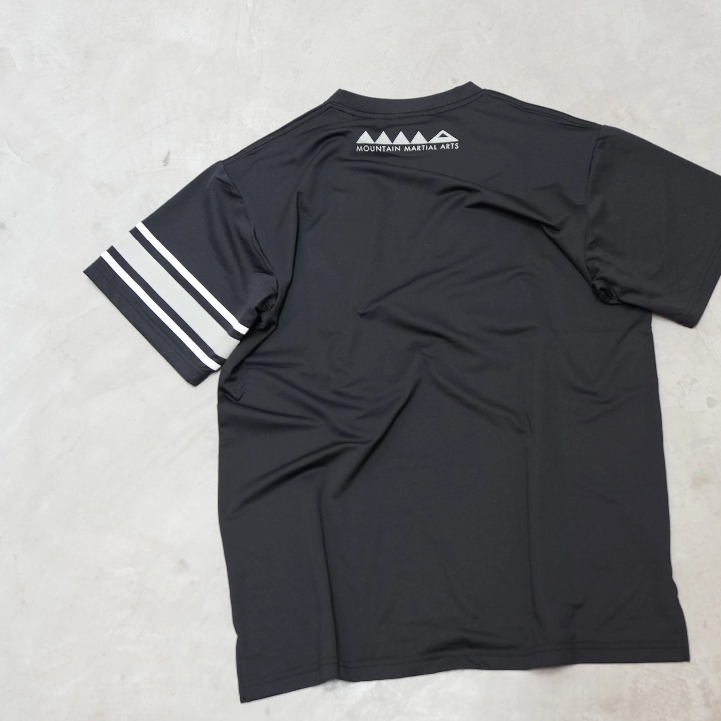 【Mountain Martial Arts】マウンテンマーシャルアーツ unisex MMA College Tee 2025 "2Color" ※ネコポス可