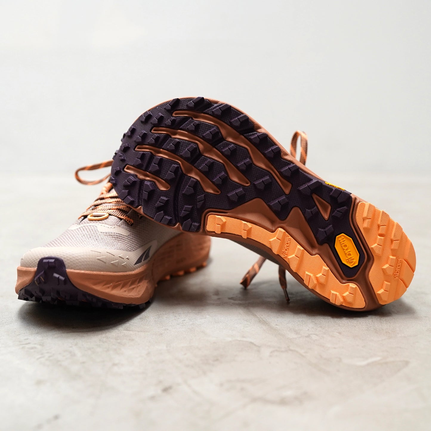 【ALTRA】アルトラ women's  Timp 5 "4Color"