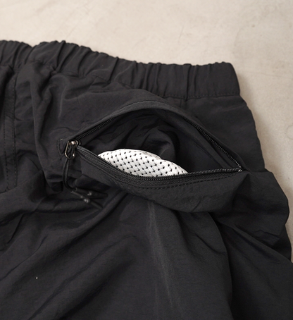 【THE NORTH FACE Purple Label】ノースフェイスパープルレーベル men's Nylon Tussah Field Pants "Black"