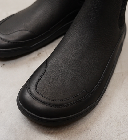 【VIVOBAREFOOT】ヴィヴォ ベアフット women's Gobi Chelsea "Obsidian"