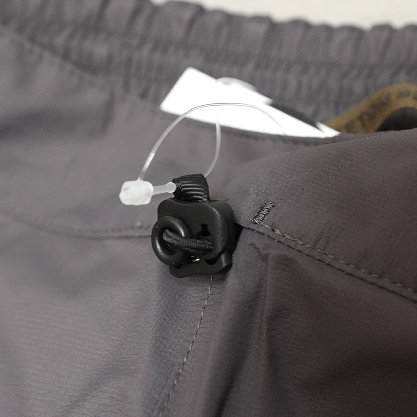 【Teton Bros】ティートンブロス unisex Feather Rain Pant "Gunmetal"