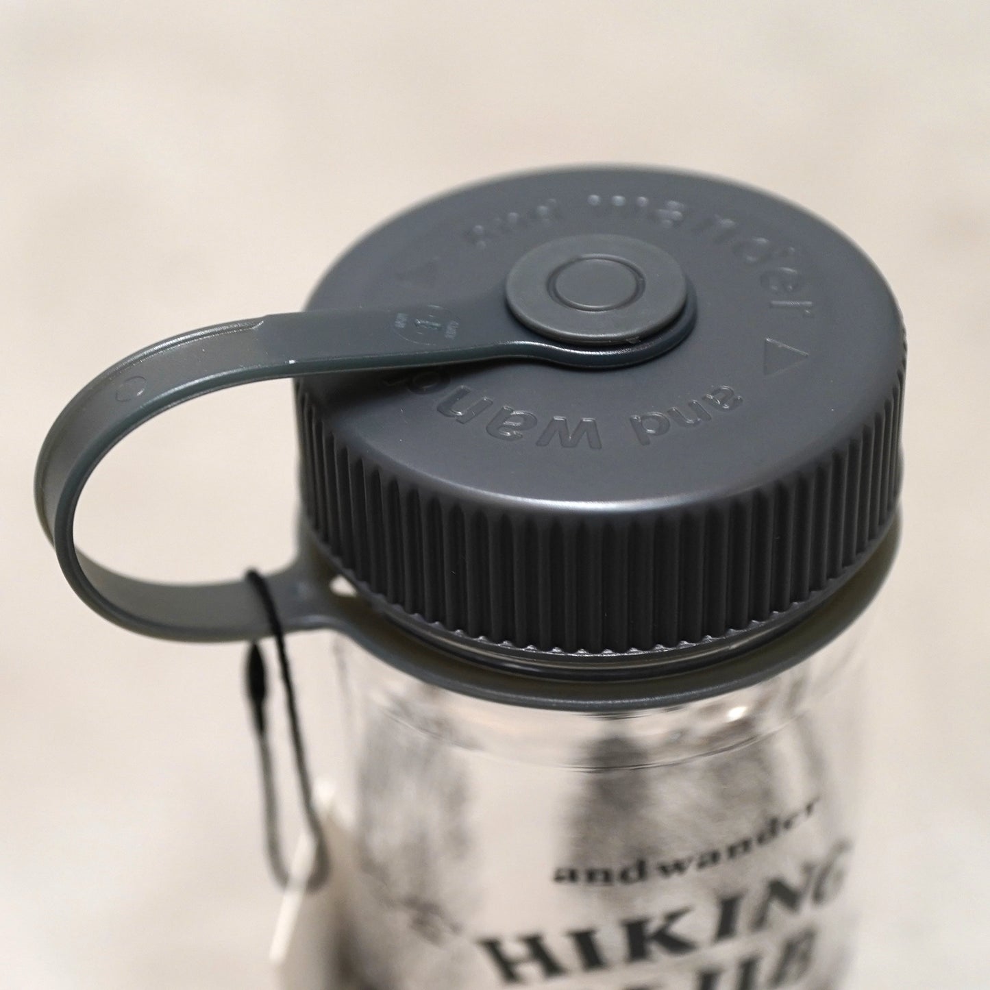 【and wander】アンドワンダー hiking club bottle "Clear"