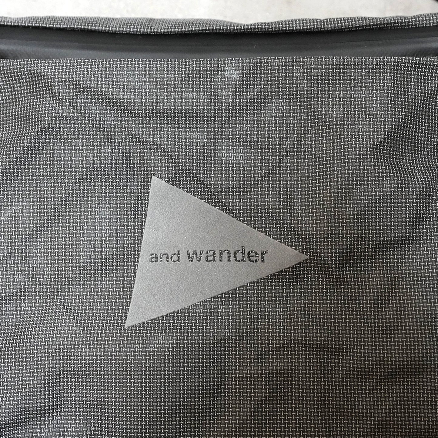 【and wander】アンドワンダー UltraWeave pouch "Gray"