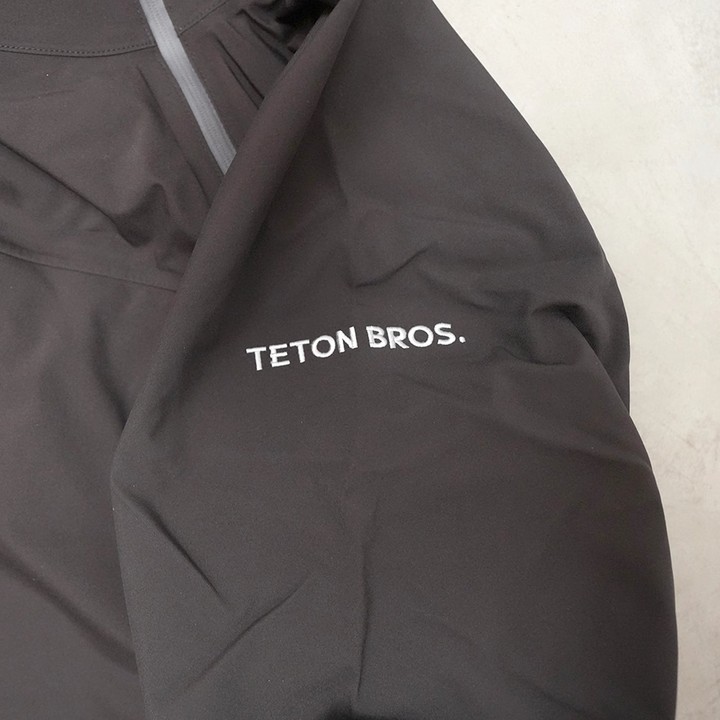 【Teton Bros】ティートンブロス unisex Tsurugi Jacket "2Color"