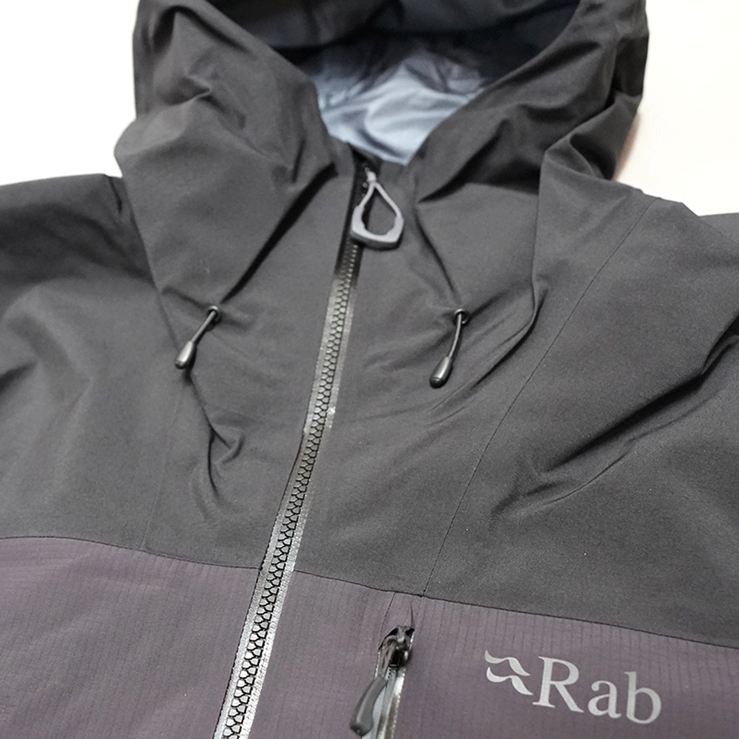 【Rab】ラブ men's Latok Mountain GTX Jacket "Black"