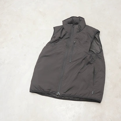 【South2 West8】サウスツーウエストエイト men's Insulator Vest-Poly Peach Skin "Black"
