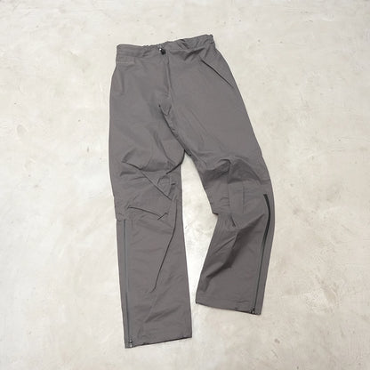 【Teton Bros】ティートンブロス unisex Feather Rain Pant "Gunmetal"