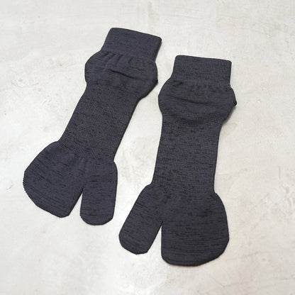 【YUBI SOCKS】 ユビソックス Tabi Quarter Crew Axio Wool "Black"