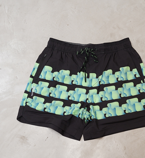 【ROARK RUN AMOK】ロアークランアモック men's Serrano 5 "Black Fjord" ※ネコポス可