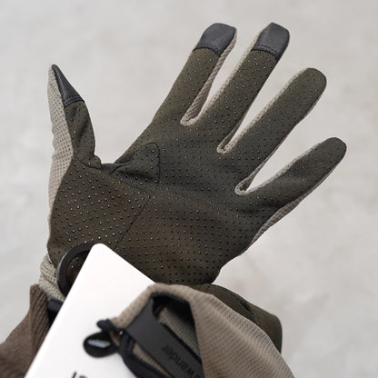 【and wander】アンドワンダー unisex stretch mesh glove "2Color" ※ネコポス可