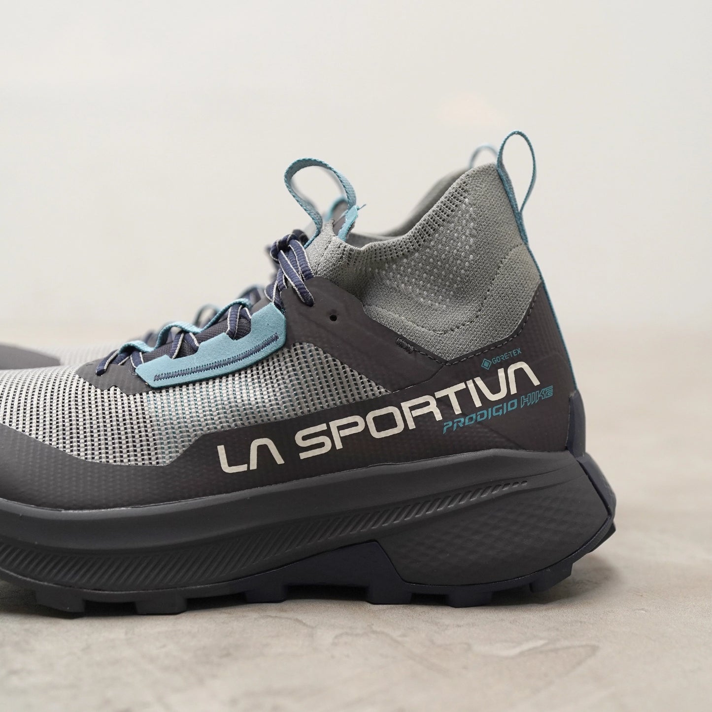 【LA SPORTIVA】ラ・スポルティバ women's Prodigio Hike GTX ”L.Gray×Onyxs"