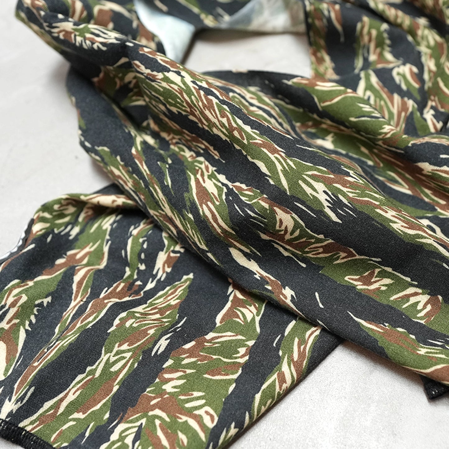 【Mountain Martial Arts】マウンテンマーシャルアーツ MMA×CHAORAS Sports Tenugui “Tiger Camo” ※ネコポス可