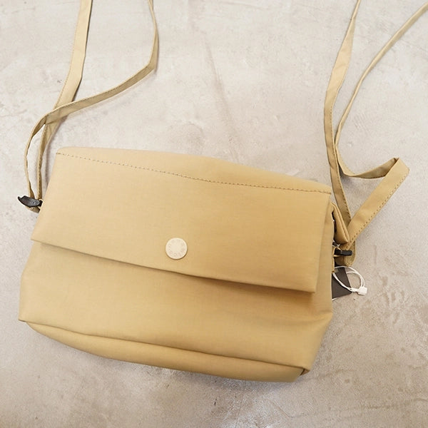 【nanamica】ナナミカ 2L PERTEX Cartridge Bag "2Color"