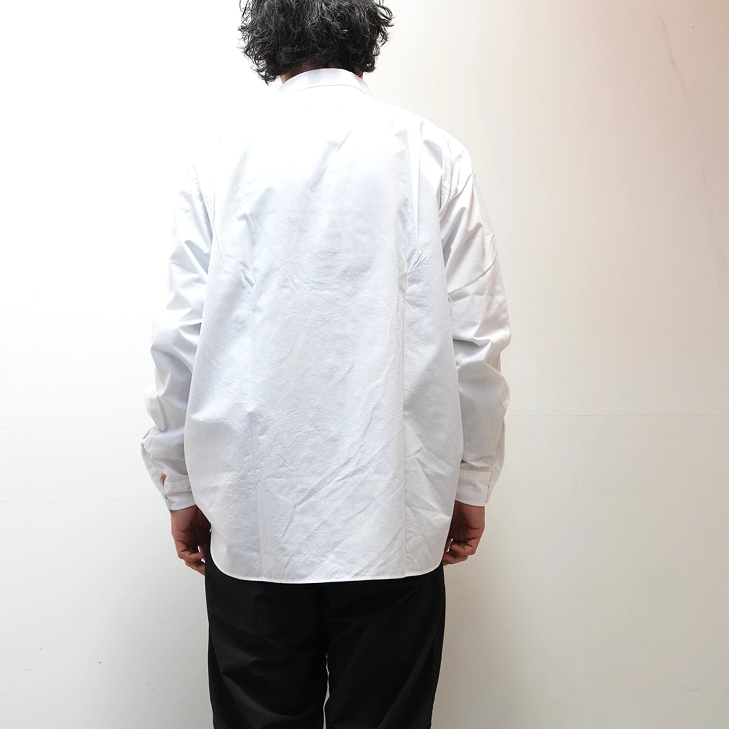 【nanamica】ナナミカ men's Regular Collar Wind Shirt "Off White"