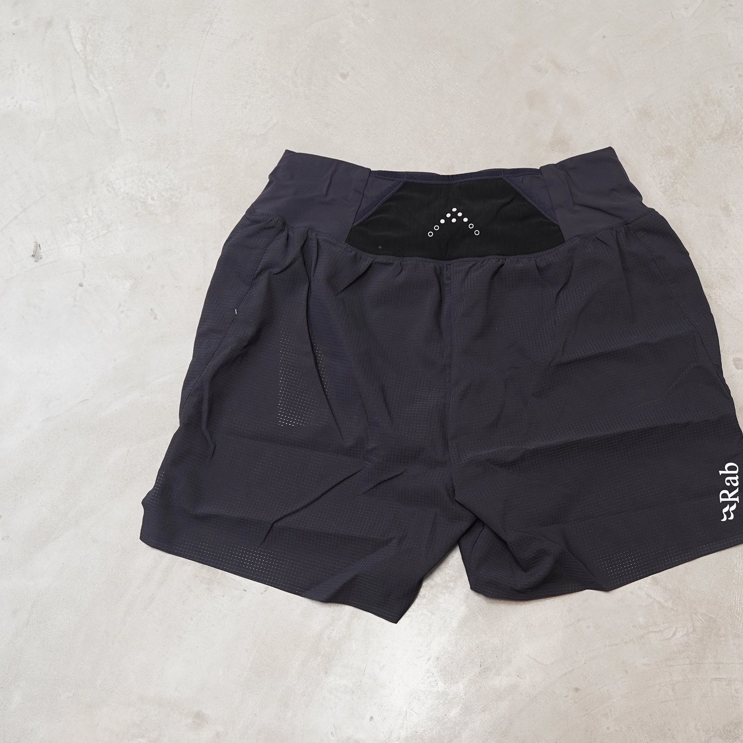 【Rab】ラブ men's Talus Light Shorts "Ebony" ※ネコポス可