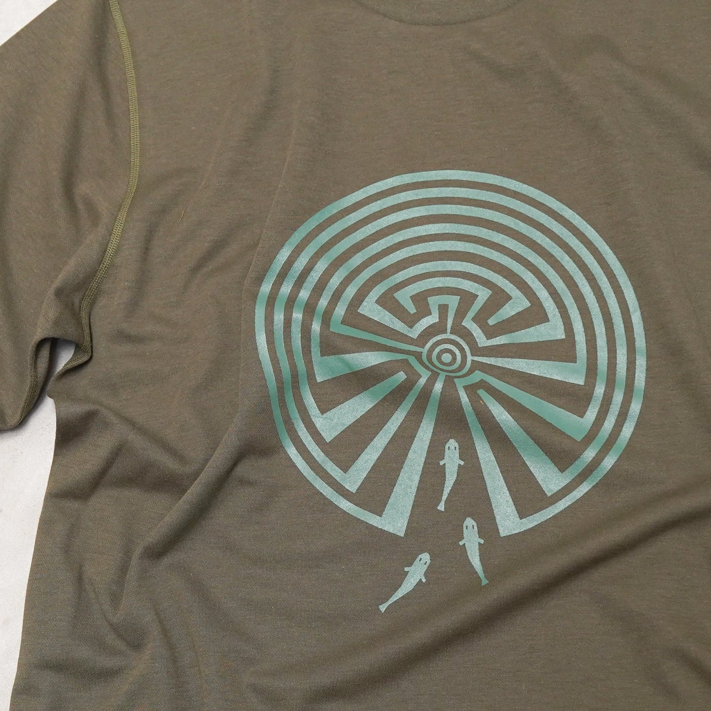 【South2 West8】サウスツーウエストエイト men's S/S Crew Neck Tee - Maze "2Color" ※ネコポス可