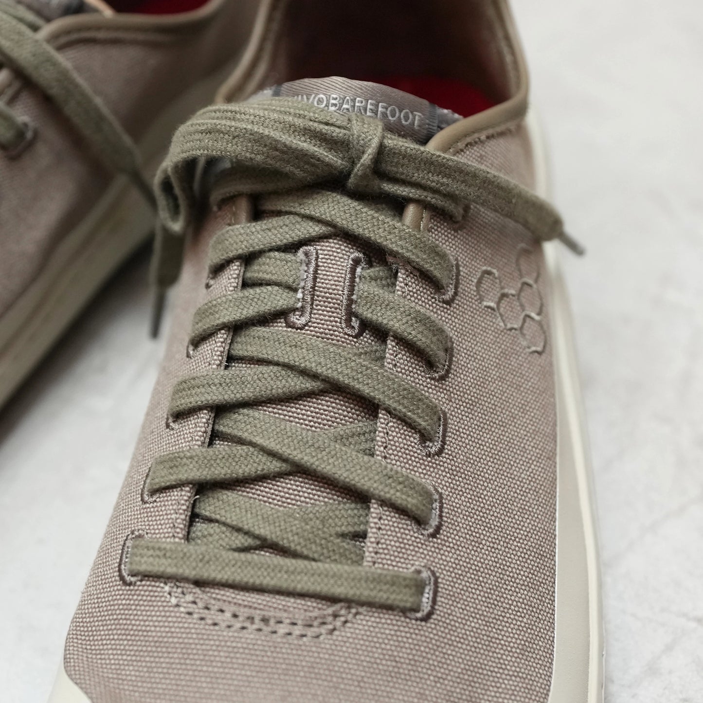 【VIVOBAREFOOT】ヴィヴォ ベアフット women's Gobi Dune Sneaker JJF "Shadow Green"