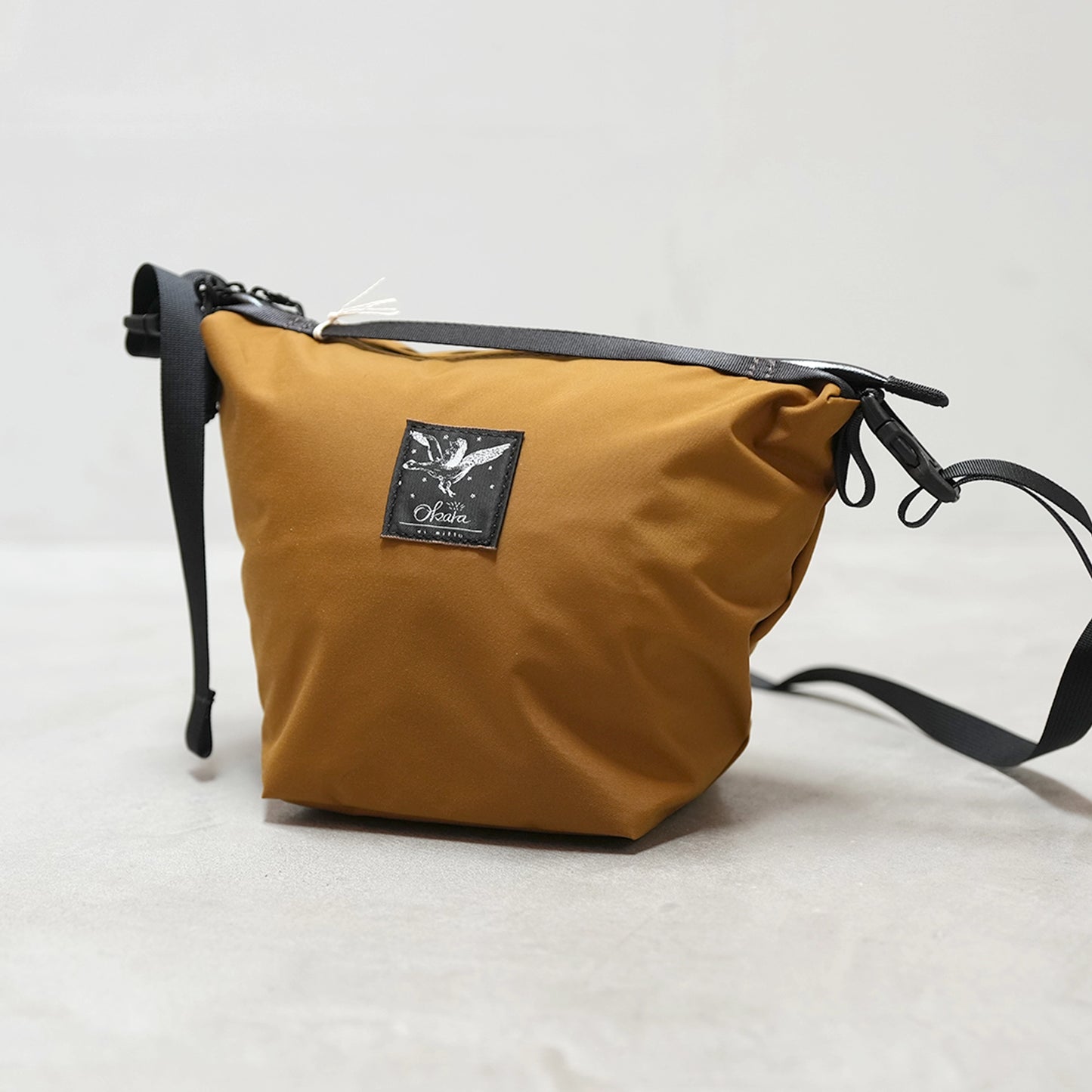 【Okara/ai nitta】オカラアイニッタ Tomte "4Color" ※ネコポス可