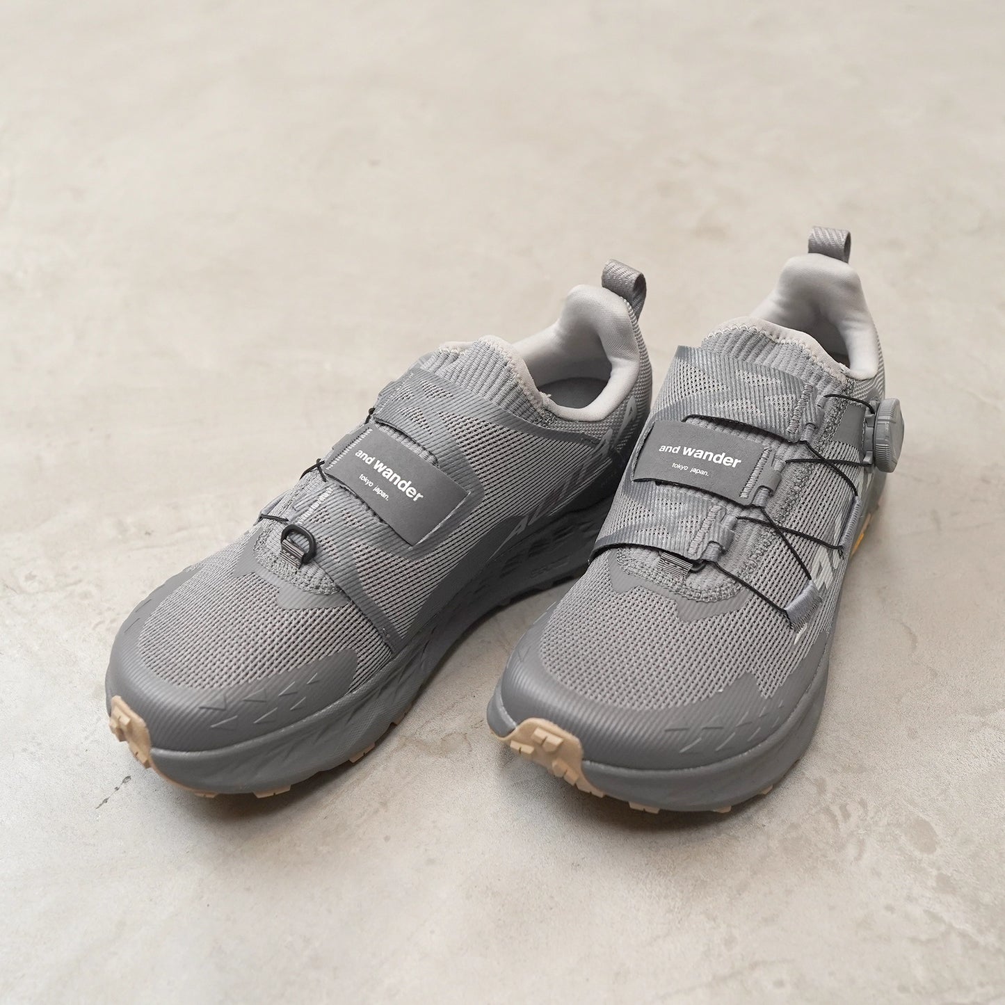 【and wander】アンドワンダー Altra×and wander TIMP 5 BOA "Gray"