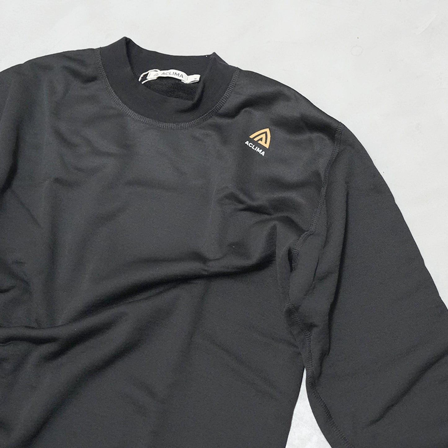 【ACLIMA】アクリマ unisex Hotwool Crew Neck "Jet Black"