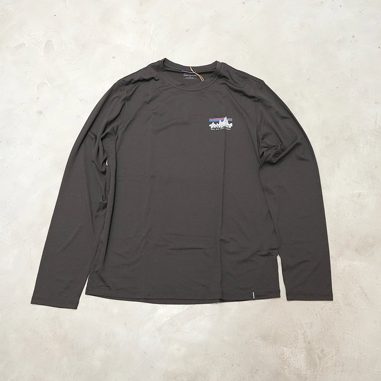 【patagonia】パタゴニア men's Long-Sleeved Capilene Cool Daily Shirt - '73 Skyline "BLK" ※ネコポス可