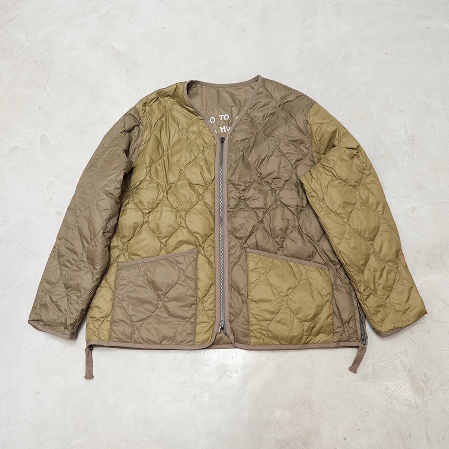 【TAION】タイオン unisex Japan Special Reversible Vetjan Down Jacket "2Color"