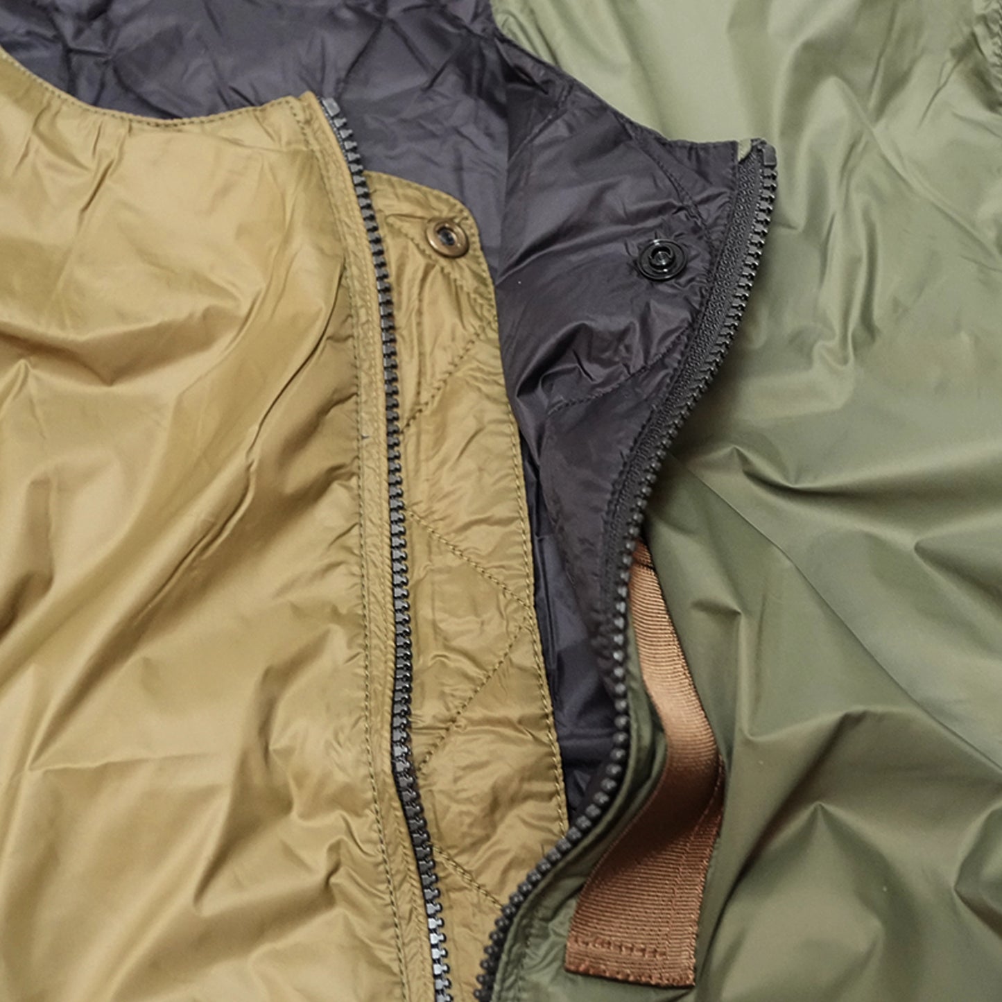 【TAION】タイオン unisex Japan Special Reversible MA-1 Down Jacket "Crzy Olive×Black"