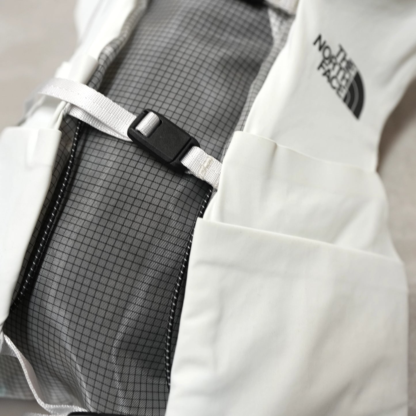 【THE NORTH FACE】ザノースフェイス HST Fume 6 "ティングレー"