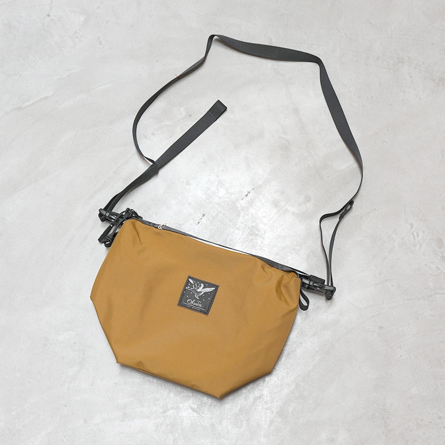 【Okara/ai nitta】オカラアイニッタ Tomte "4Color" ※ネコポス可