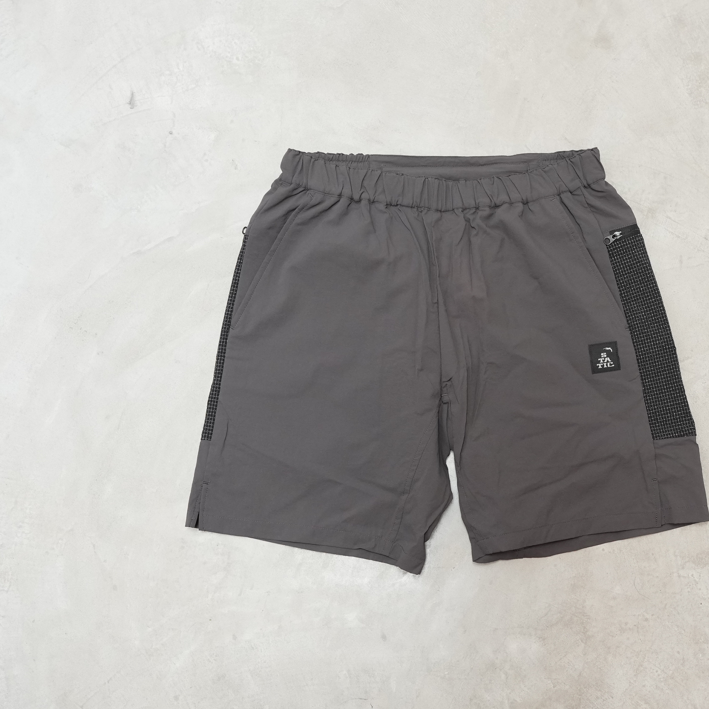 【STATIC】スタティック Flatiron Shorts "Carbon" ※ネコポス可