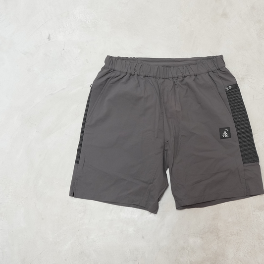 【STATIC】スタティック Flatiron Shorts "Carbon" ※ネコポス可