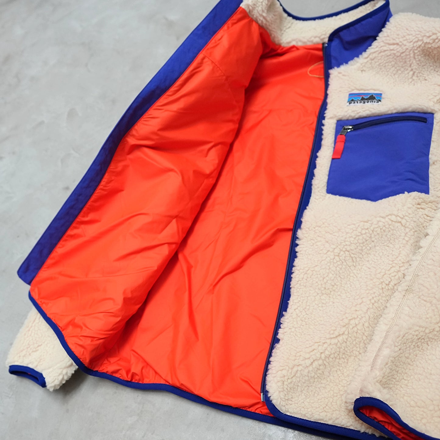 【patagonia】パタゴニア men's Classic Retro-X Jacket "2Color"